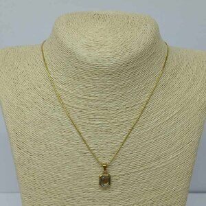 Stainless steel necklaces with pendant , New with tags